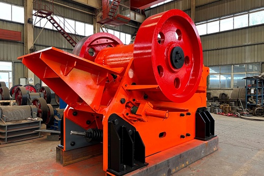 Щековая дробилка М-100