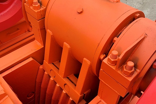 Щековая дробилка СДС-2,5-4