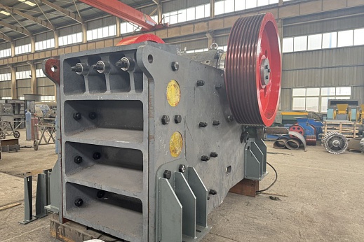 Щековая дробилка М-100