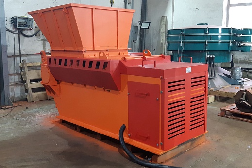 Шредер одновальный ШР-310-850