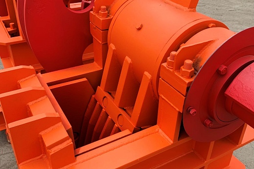 Щековая дробилка СДС-2,5-4