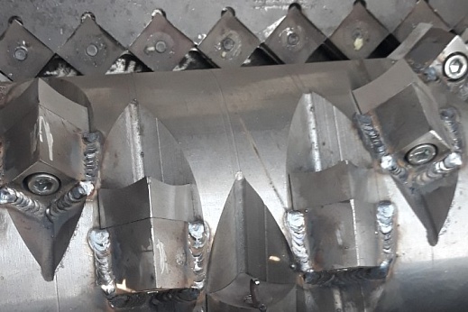 Шредер одновальный ШР-310-600