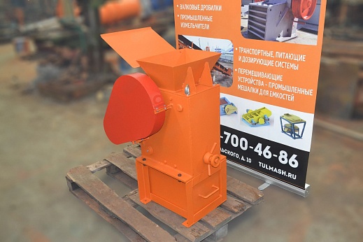 Щековая лабораторная дробилка ЩД-10