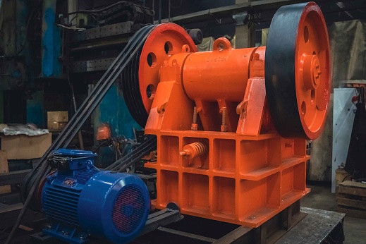 Щековая дробилка СДС-4-6