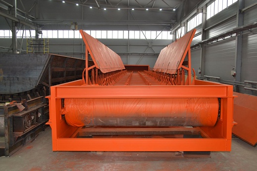 Прямой ленточный конвейер легкой серии