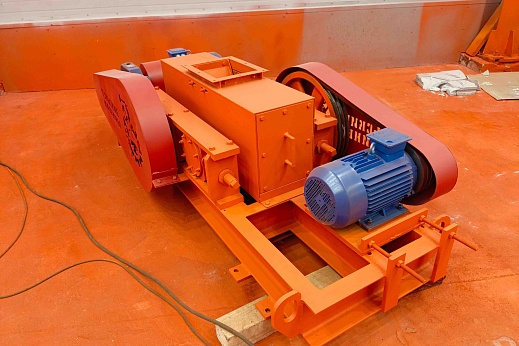 Дробилка валковая с рифлеными валками ДВР-2-500