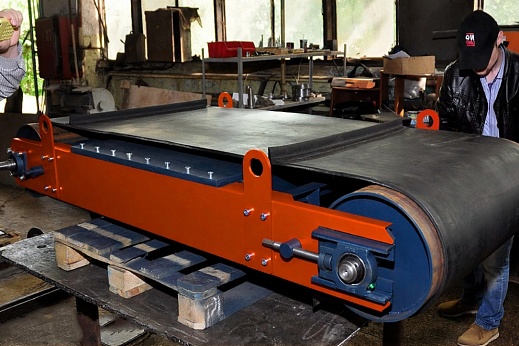 Магнитный сепаратор с автоматической очисткой МПАФ-650У